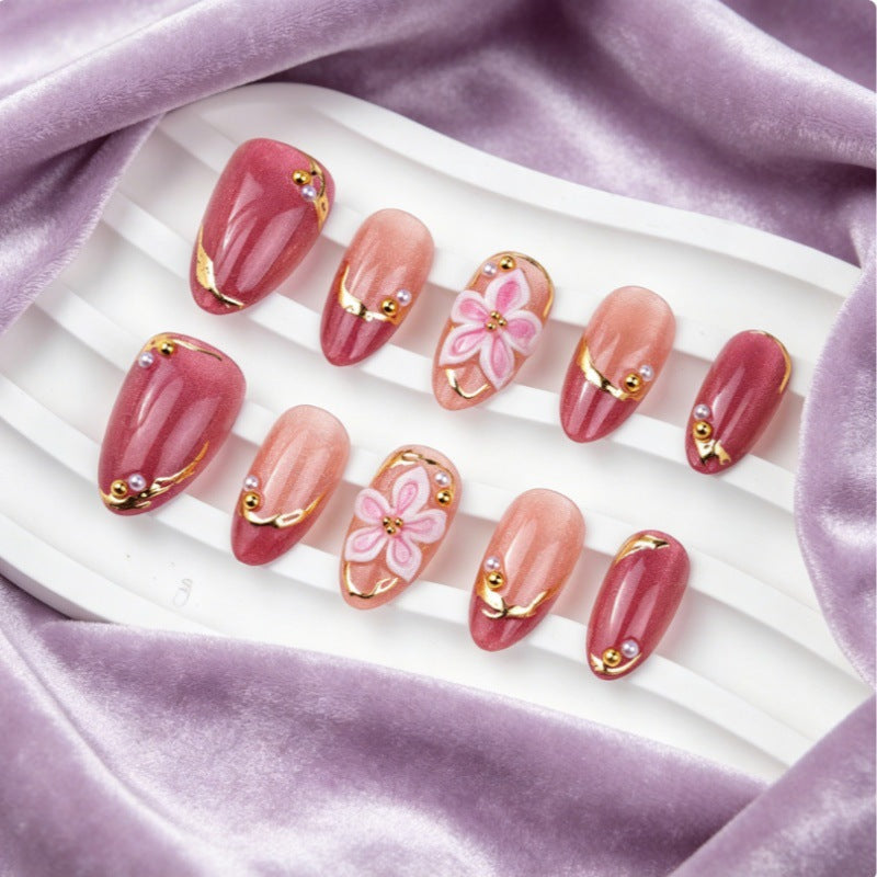 Decorative Floral Press-On Nail Set Bowlift