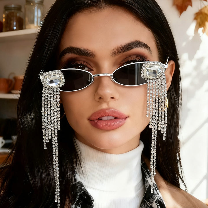 Women's Fashion Sunglasses with Sparkling Jewelry Detail Bowlift