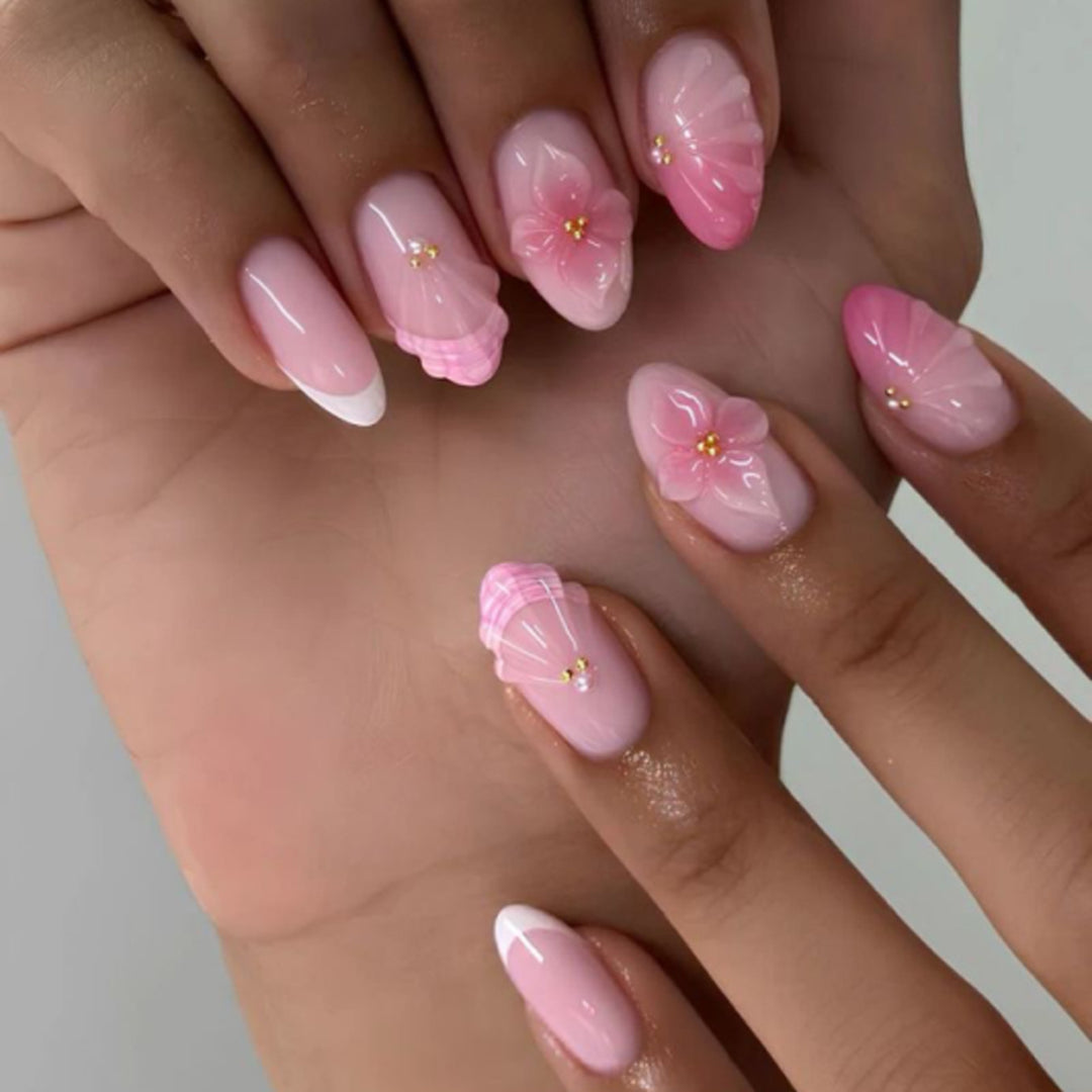 Outstanding nail art with luxurious flower and shell designs Bowlift