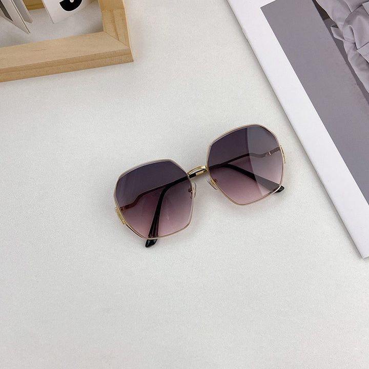 Fashionable Geometric Sunglasses Bowlift