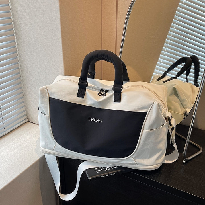 Stylish Weekend Duffle Bag