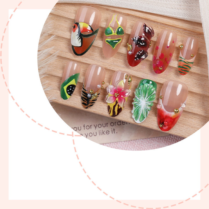Artificial nail set with tropical motifs and elegant details Bowlift