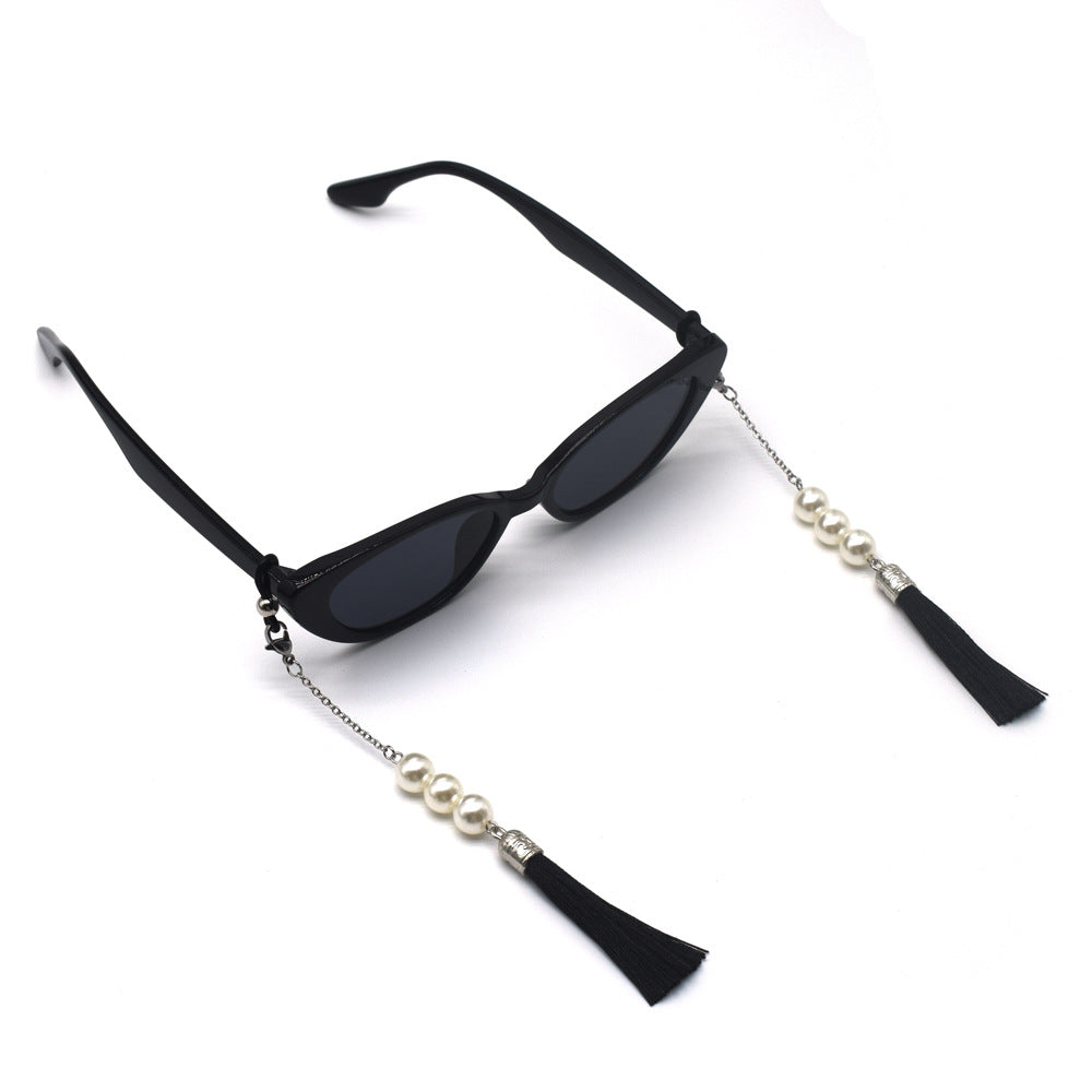 Elegant Tassel Pearl Eyewear Holder Bowlift