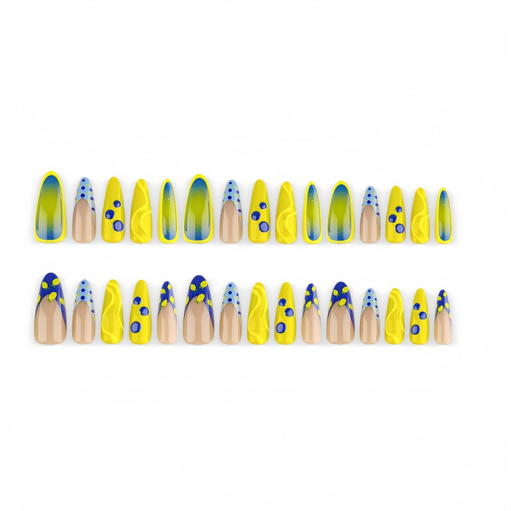 Artificial Nails in Creative Design Bowlift