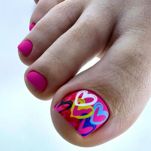 Artistic Heart-Designed Press-On Toenails Bowlift