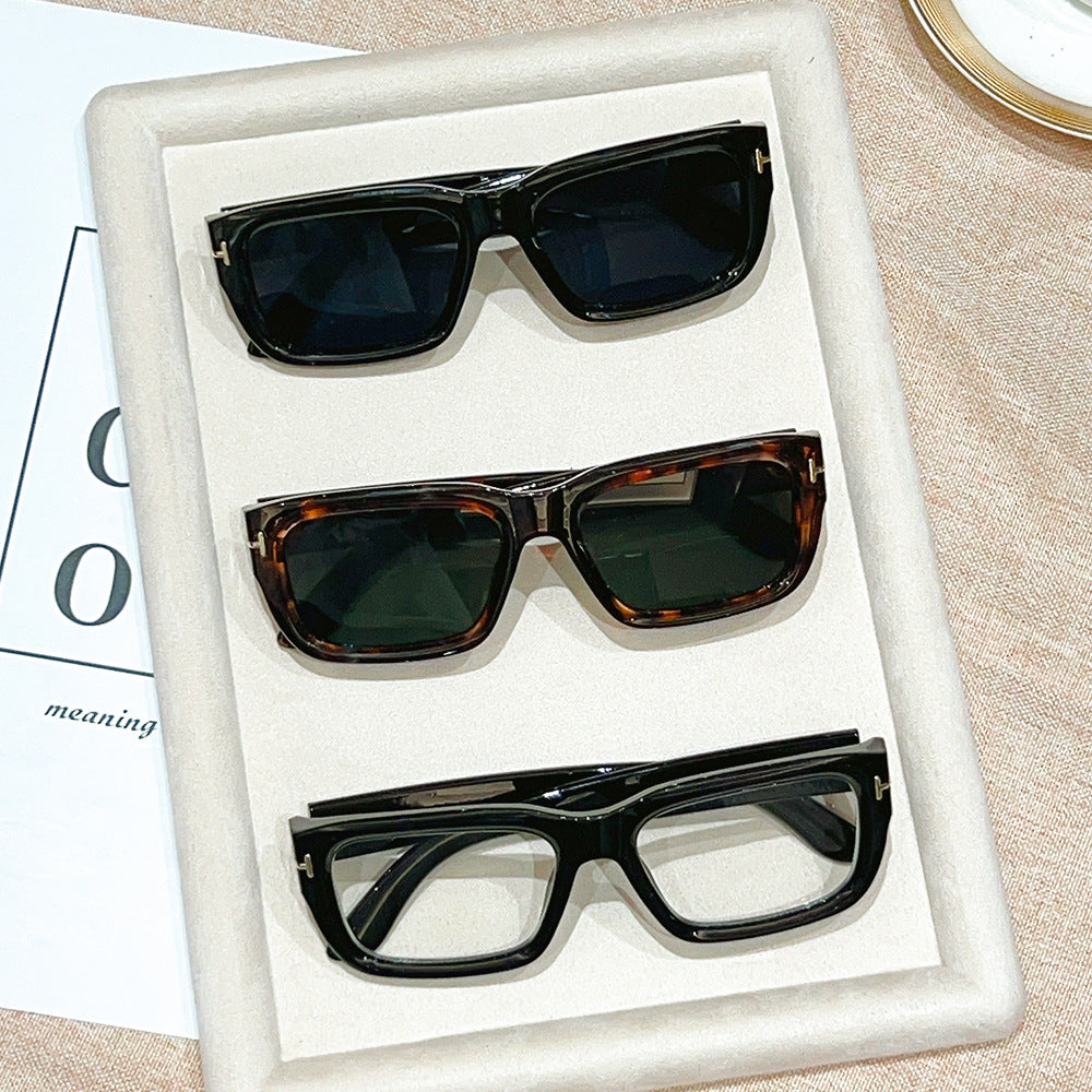 Trendy Oversized Sunglasses Bowlift