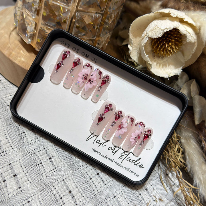 Floral-Themed Press-On Nail Set with Gemstone Accents Bowlift