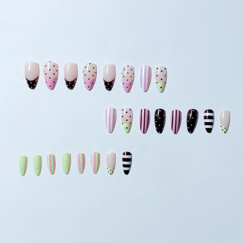 Exclusive Art Nails with South Sea Motif Bowlift