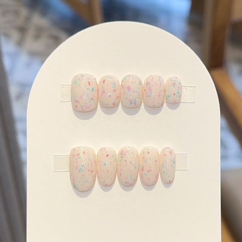 Artificial Nail Design Bowlift