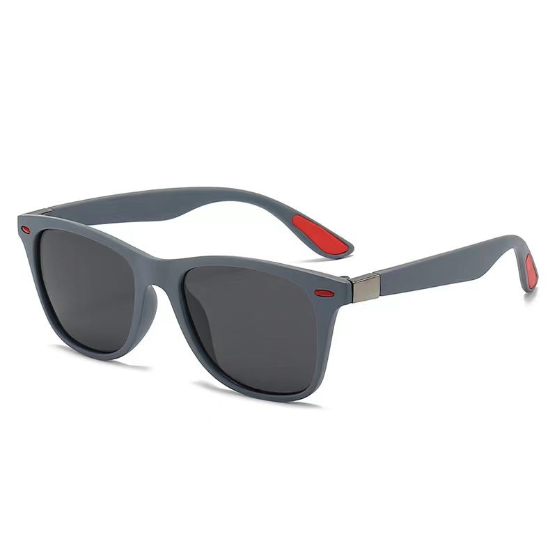 Ladies stylish retro sunglasses with robust frame Bowlift