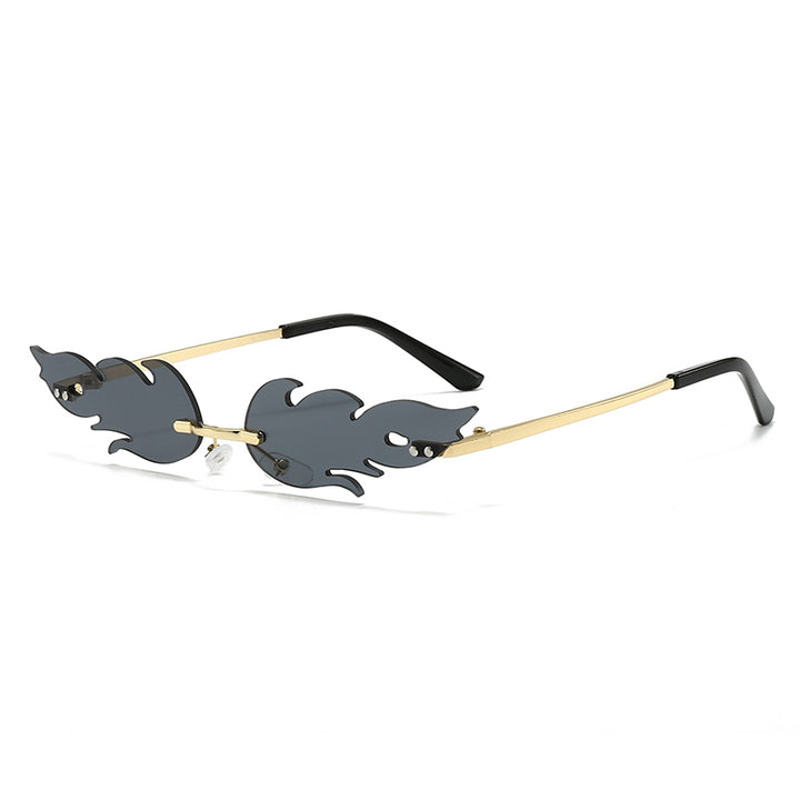 Ladies extravagant sunglasses in creative flame design Bowlift