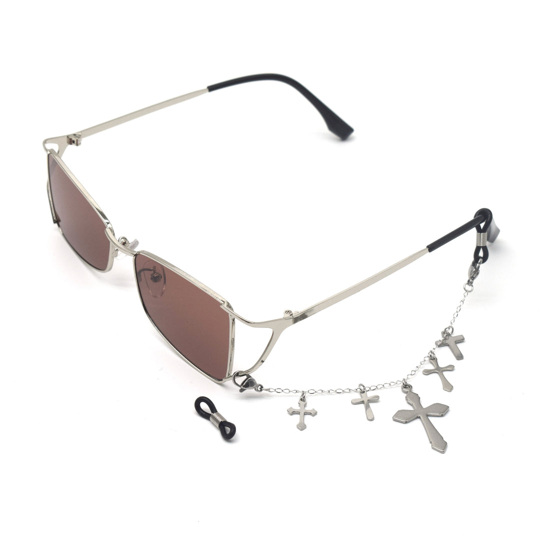 Fashion-Forward Chain Eyewear Retainer Bowlift