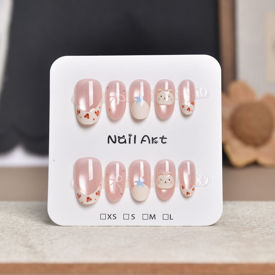 Artistic Star-Embellished Press-On Nail Set Bowlift