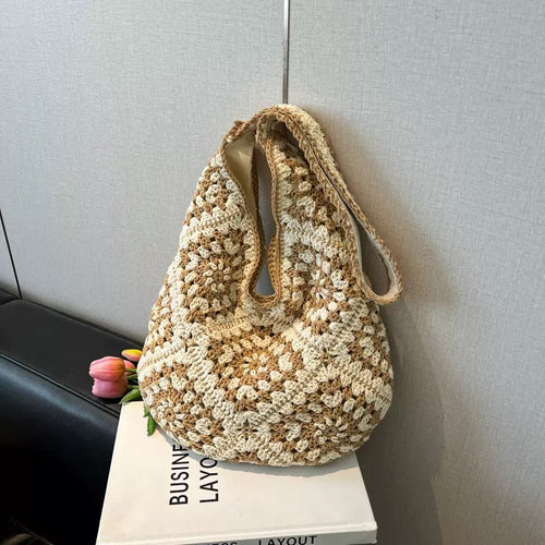 Shoulder bag with unique pattern Bowlift