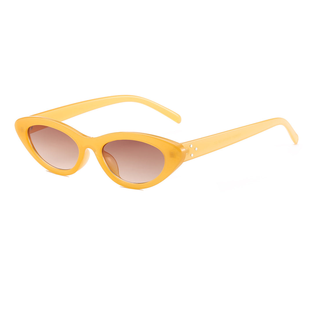 Ladies Cat-Eye Sunglasses in Elegant Leo Design Bowlift