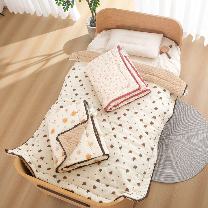 Women’s bedspread with high-quality floral design Bowlift