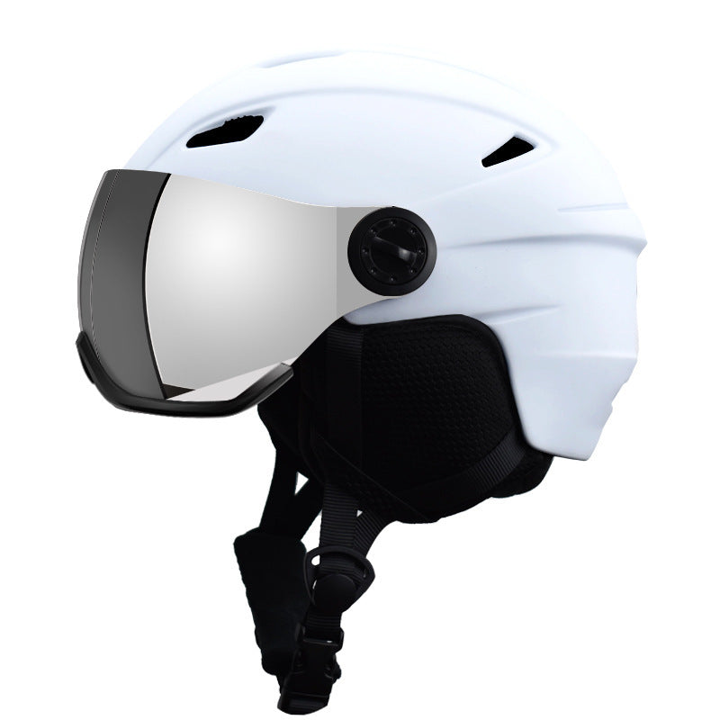 Ski Helmet with Advanced Visor Protection Bowlift