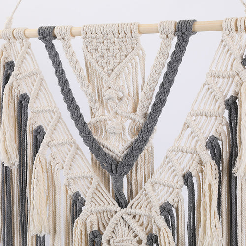 Macrame Wall Hanging with Fringes Bowlift