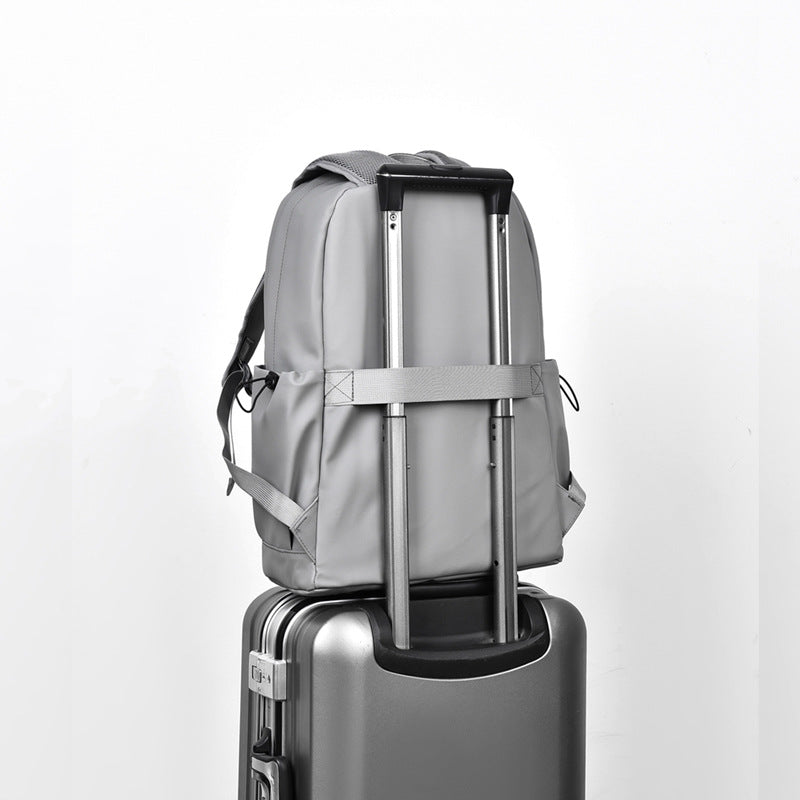 High-Functionality Outdoor Backpack Bowlift