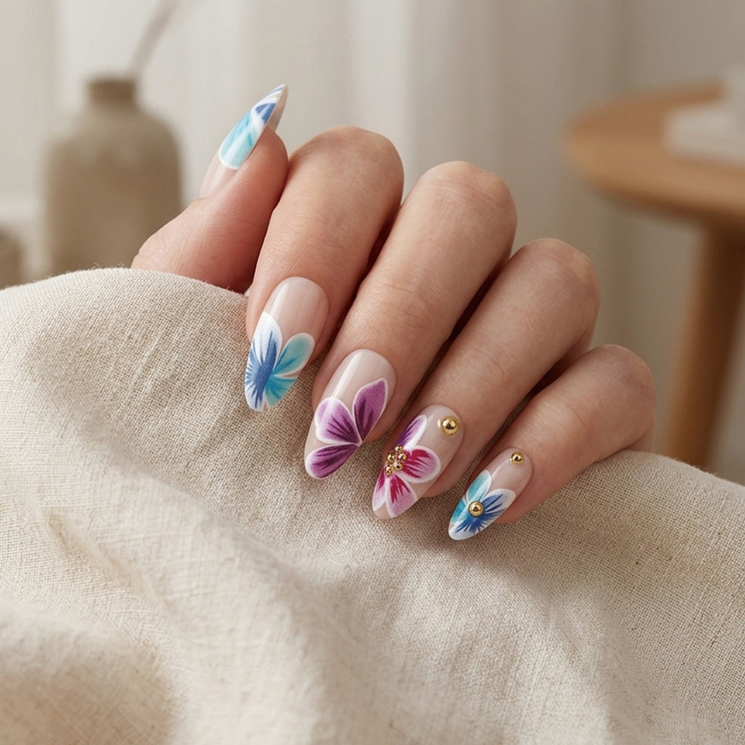 Artistic Floral Design Press-On Nails Bowlift
