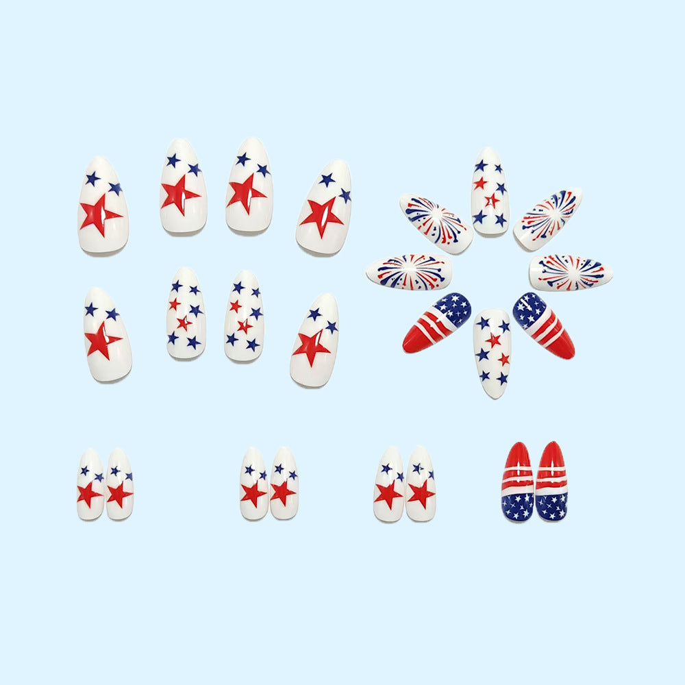 Creative artistic nails with patriotic motifs Bowlift