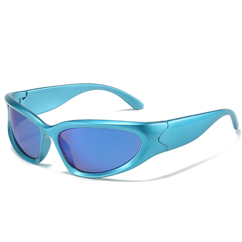 Sporty Sunglasses Bowlift
