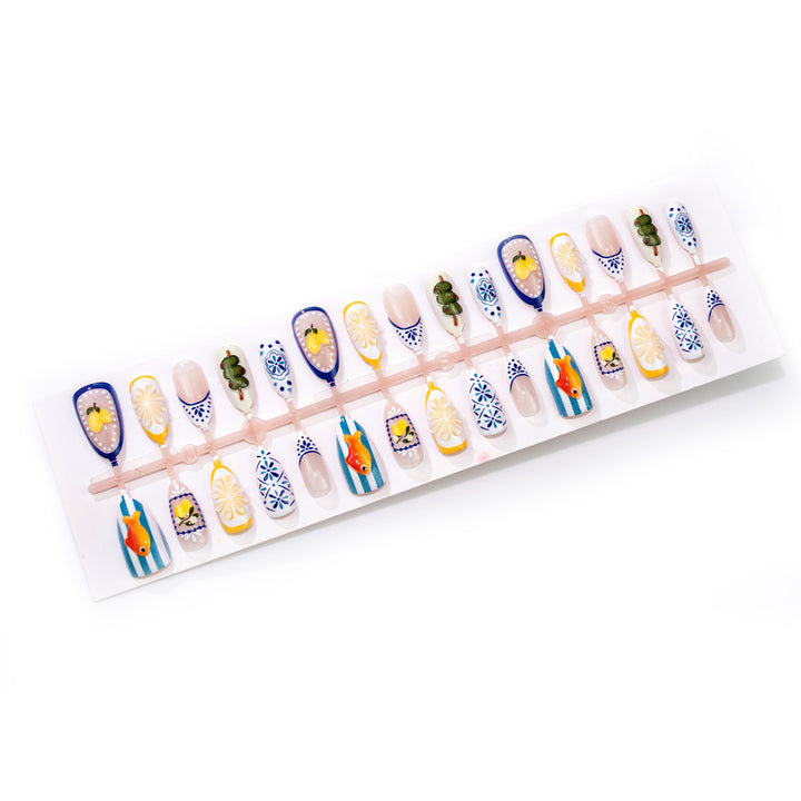 Artistic Themed Press-On Nail Set Bowlift
