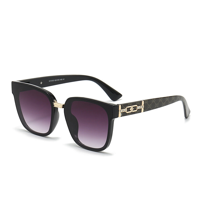 Women's Designer Sunglasses with Luxurious Frame and Trendy Jewelry Detail Bowlift