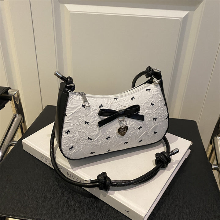 Charming Bow Detail Quilted Handbag Bowlift