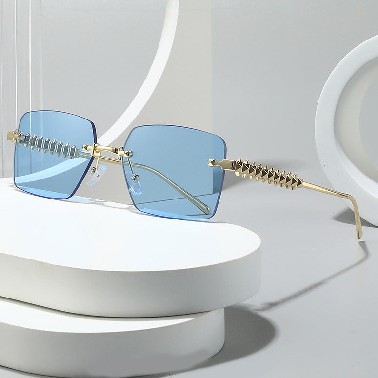 Women's sunglasses with unique lace frame Bowlift
