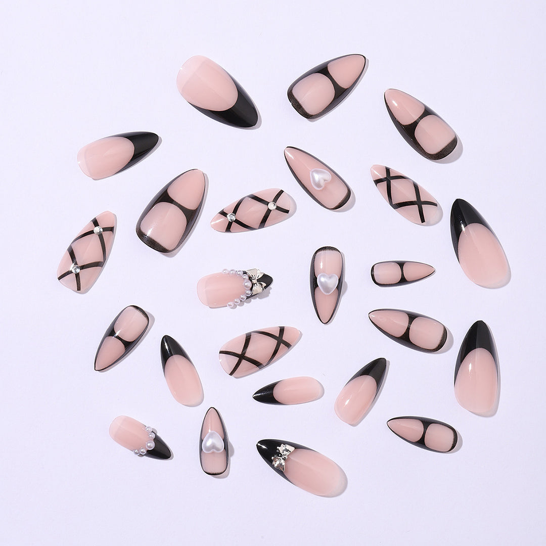 Nail art set with elegant, asymmetric design Bowlift