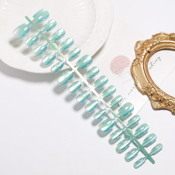 Iridescent Glossy Press-On Nail Set Bowlift