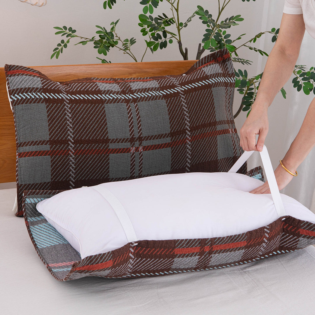 Unisex pillow with practical carrying handle Bowlift