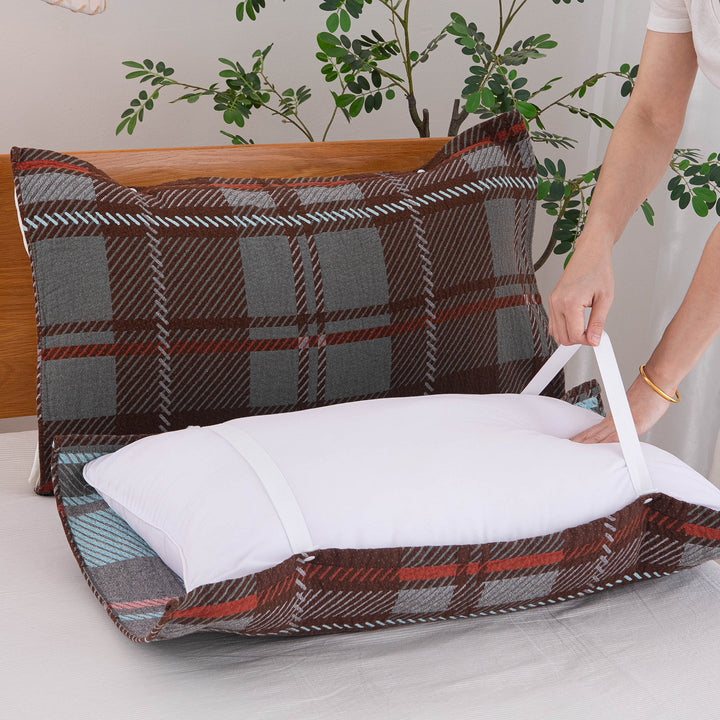 Unisex pillow with practical carrying handle Bowlift