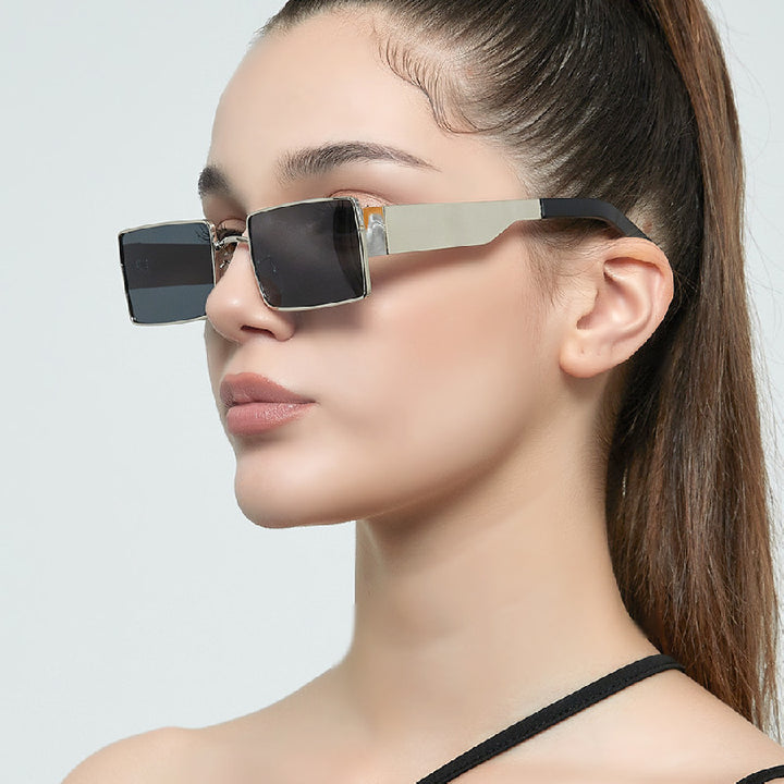 Ladies stylish rectangular sunglasses with modern metal frame Bowlift