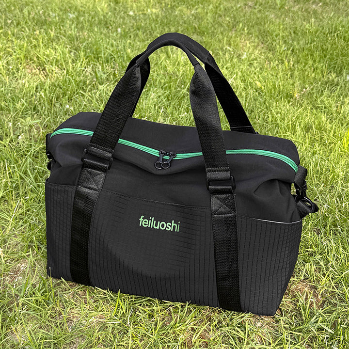 Ladies sporty and practical weekender bag Bowlift