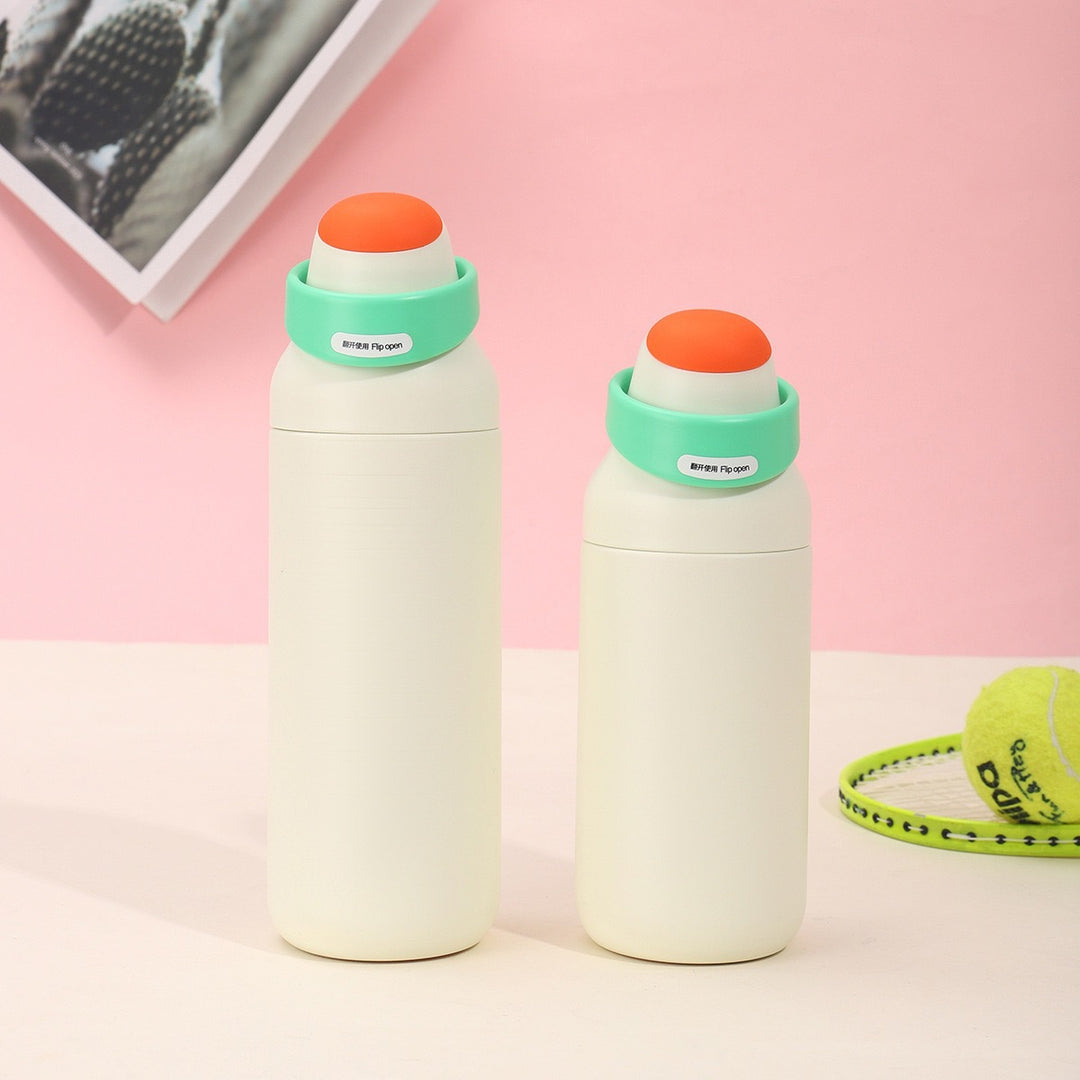 Women's insulated drinking bottle with ergonomic closure Bowlift