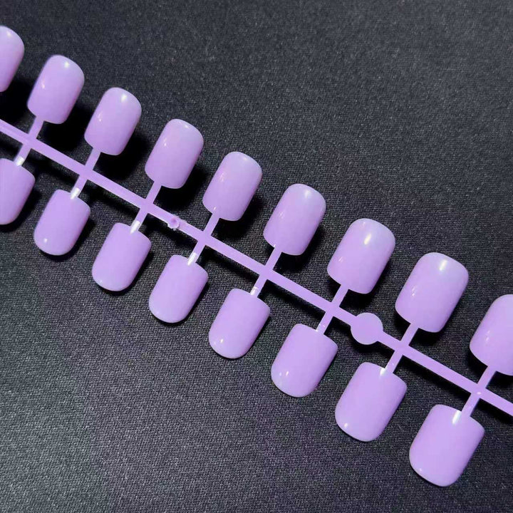 Elegant Press-On Nail Extensions Bowlift