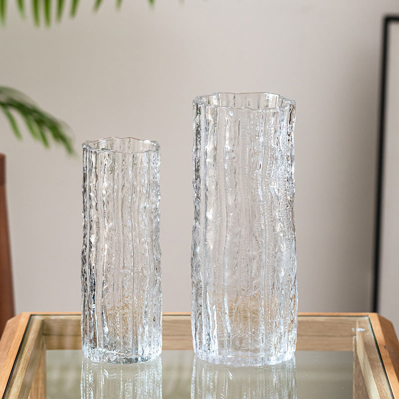 Artful Glass Vase in Modern Design Bowlift