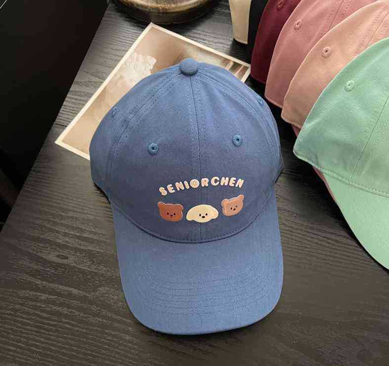 Women's Playful Graphic Cap Bowlift