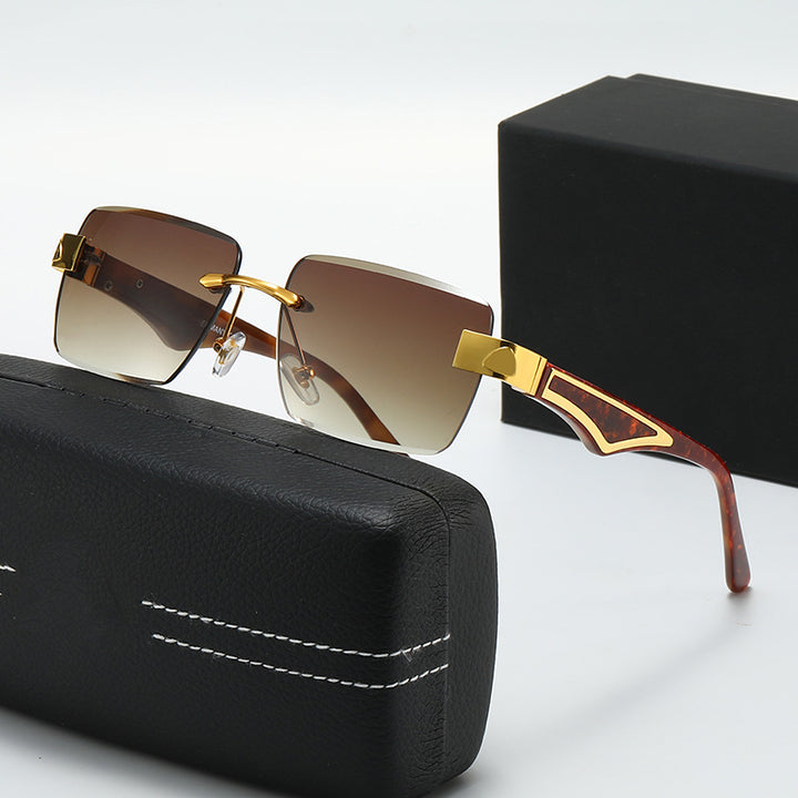 Women’s trendy glasses with square frame Bowlift