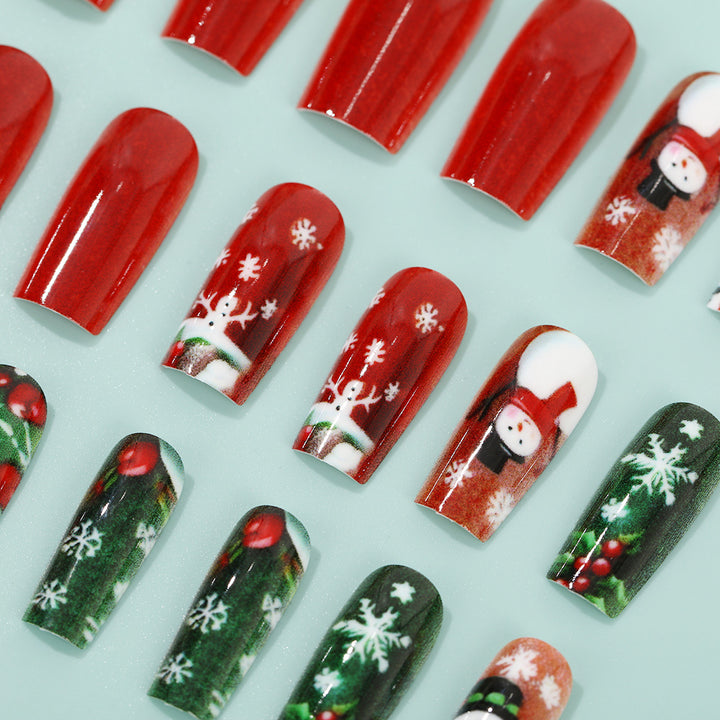 Festive artificial nails with Christmas motifs Bowlift