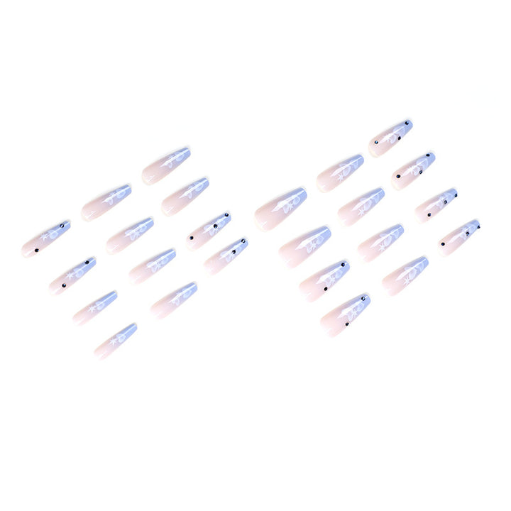 Artificial acrylic nails in modern heart design Bowlift