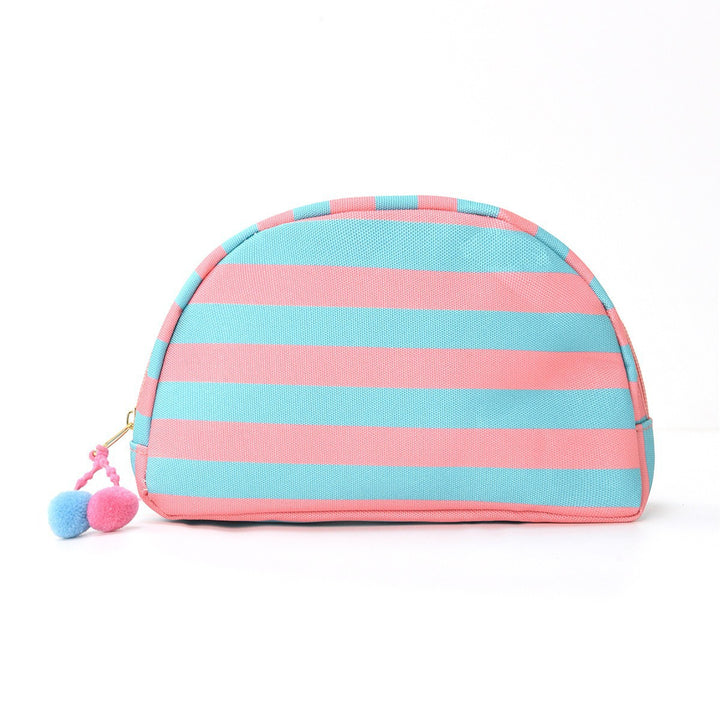 Modern and Stylish Cosmetic Bag Bowlift