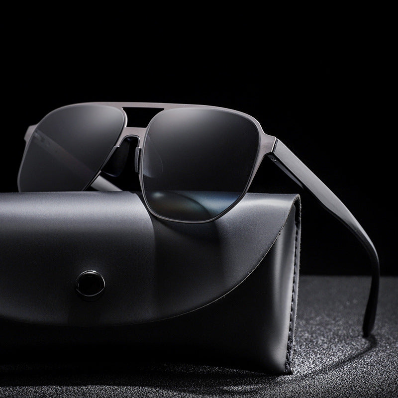 Contemporary Square Frame Sunglasses Bowlift
