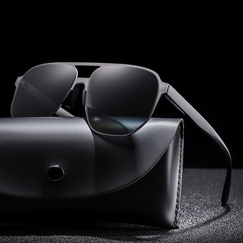 Contemporary Square Frame Sunglasses Bowlift