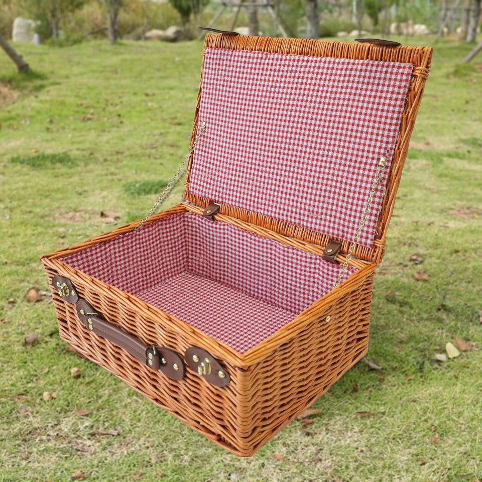Women’s picnic basket with decorative lattice pattern and practical folding lid Bowlift