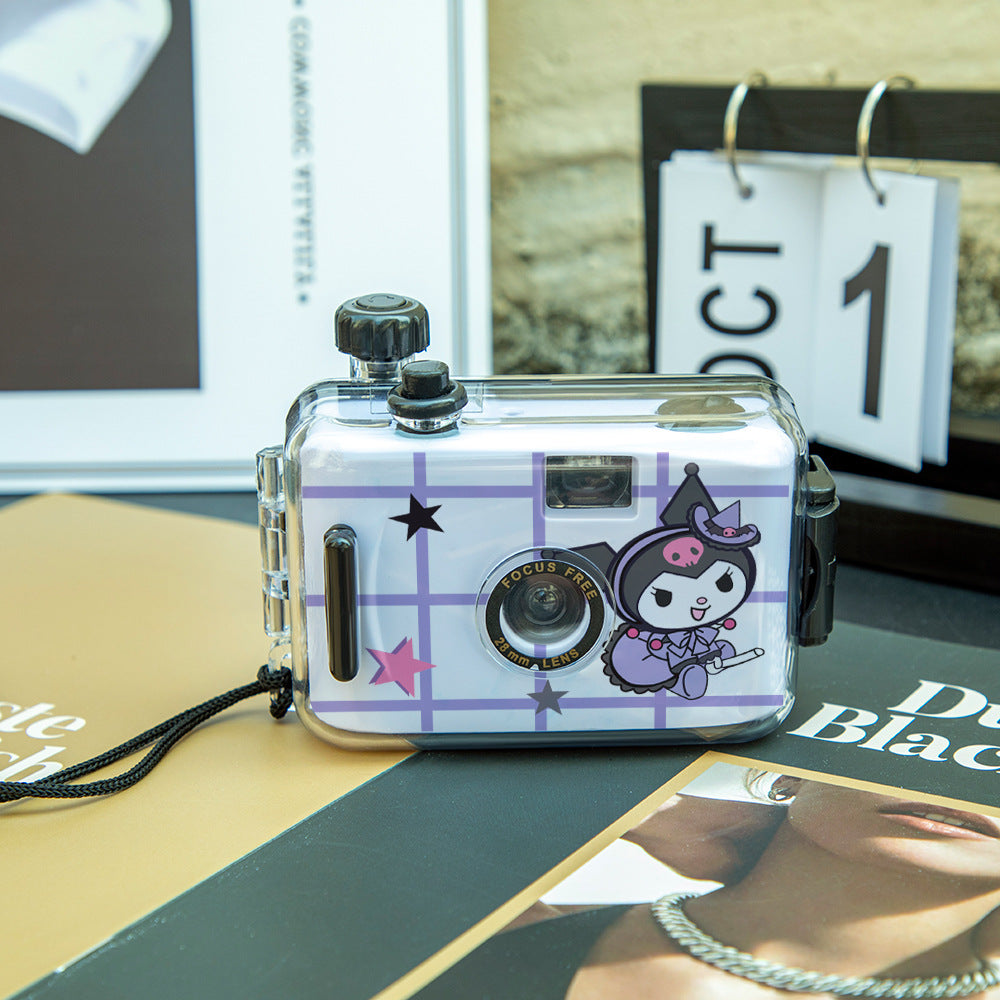 Cartoon-Themed Focus-Free Camera Bowlift