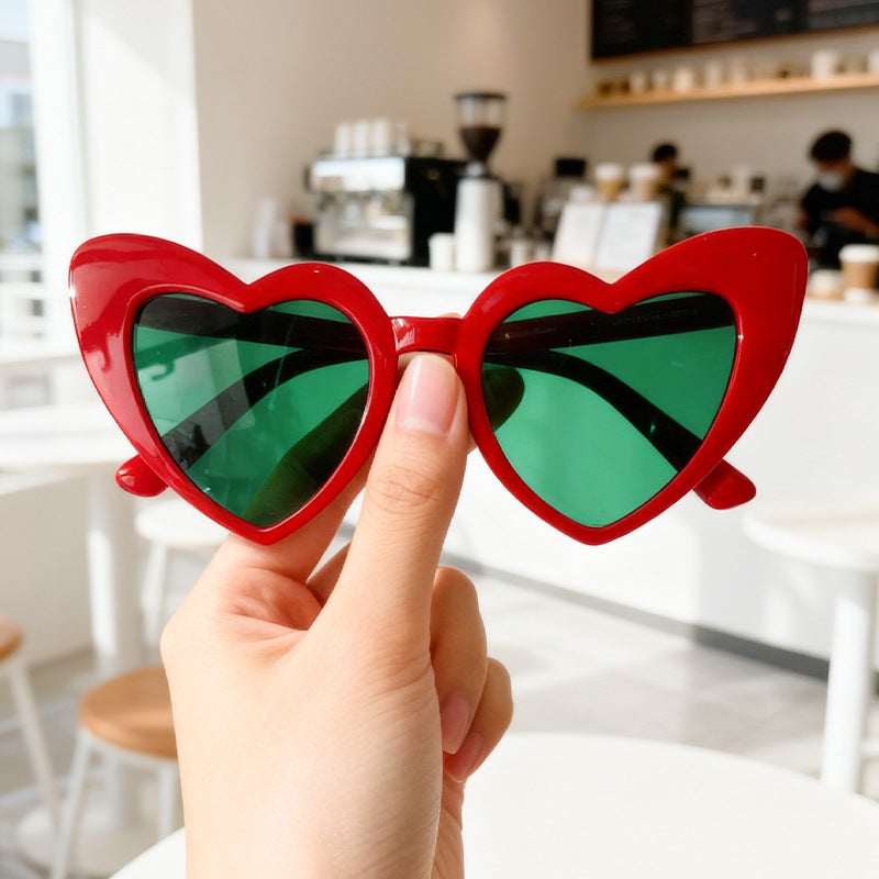Vintage Heart-Frame Sunglasses Bowlift