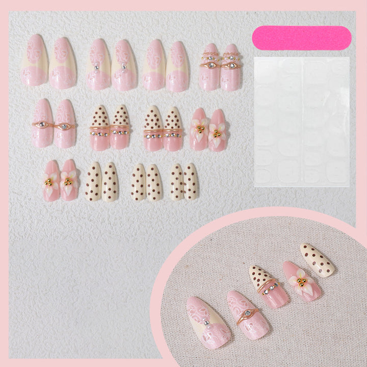 Glamorous Floral Press-On Nail Set Bowlift